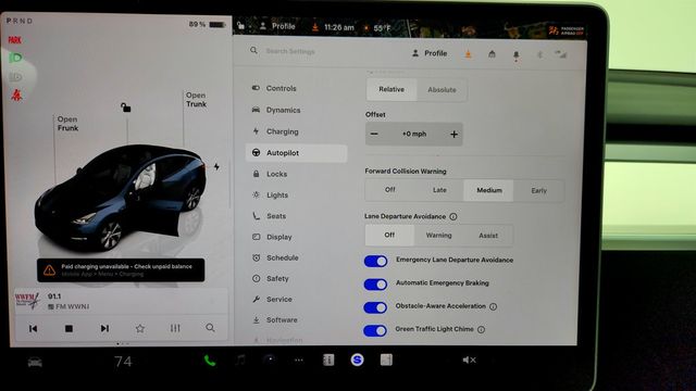 2024 Tesla Model Y Long Range AWD w/ White & Black Premium Interior - 23009155 - 19