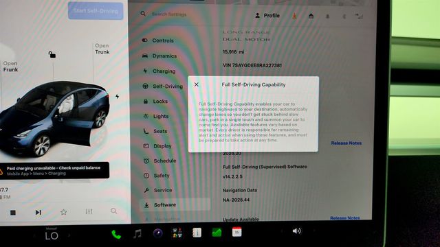 2024 Tesla Model Y Long Range AWD w/ White & Black Premium Interior - 23053785 - 15