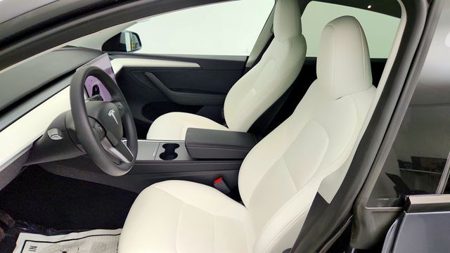 2024 Tesla Model Y Long Range AWD w/ White & Black Premium Interior - 23053785 - 22