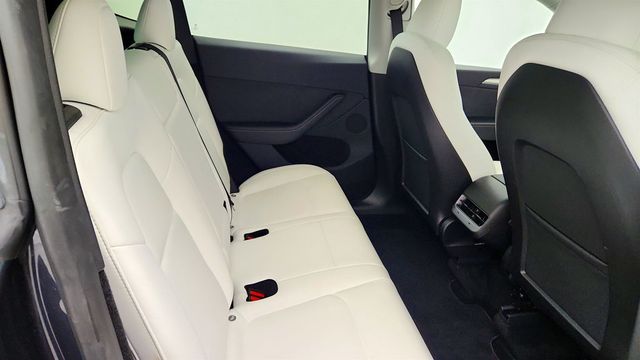 2024 Tesla Model Y Long Range AWD w/ White & Black Premium Interior - 23053785 - 25