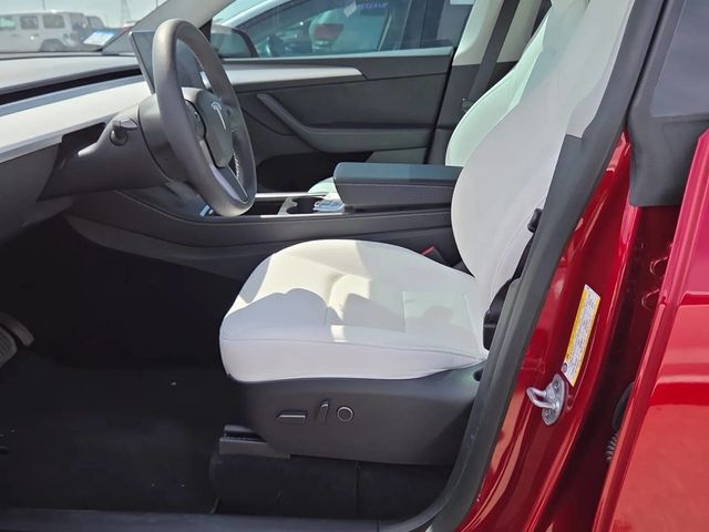 2024 Tesla Model Y Long Range HW4 AWD - 23094714 - 4