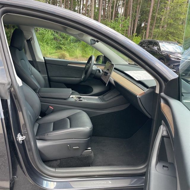 2024 Tesla Model Y Long Range RWD - 23061238 - 12