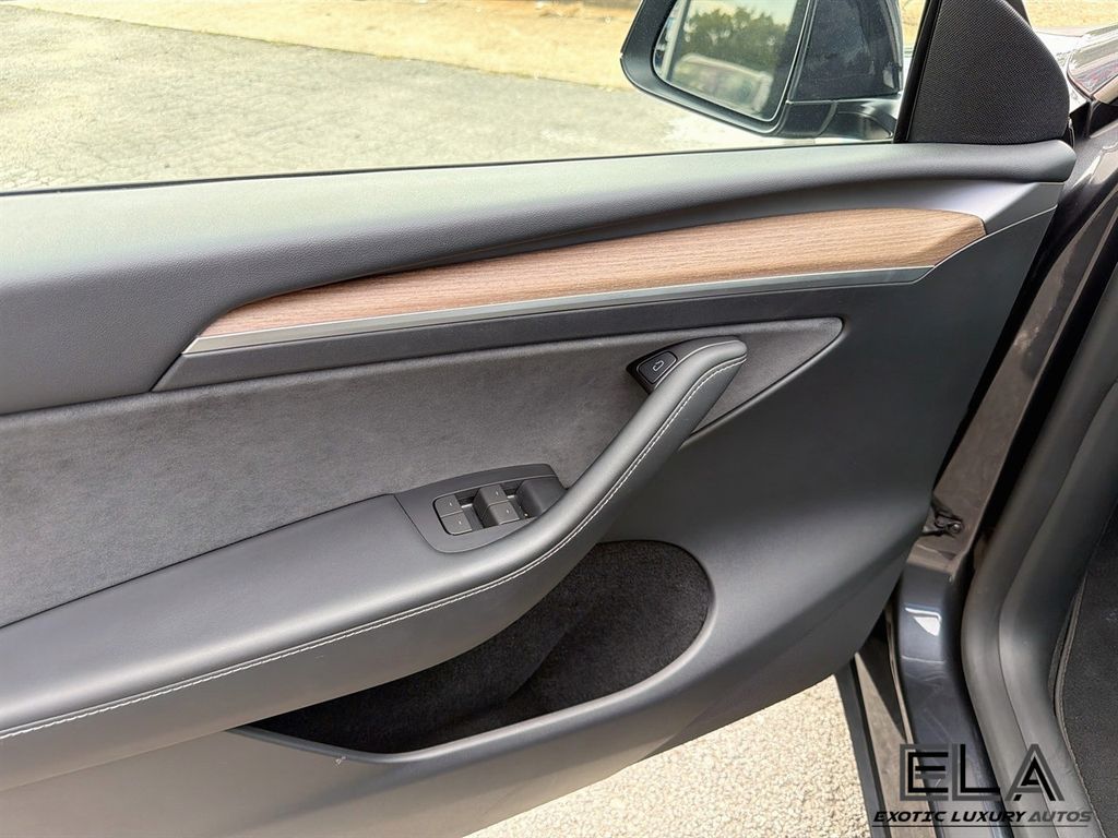 2024 Tesla Model Y Long Range RWD - 23061238 - 18