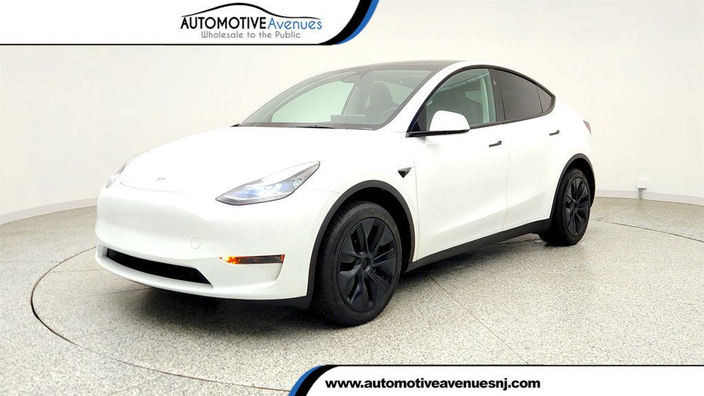2024 Tesla Model Y Long Range RWD - 23041702 | Video 1
