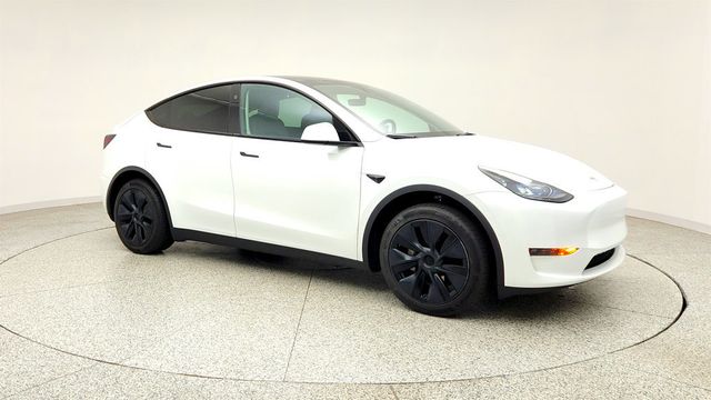 2024 Tesla Model Y Long Range RWD - 23041702 - 2