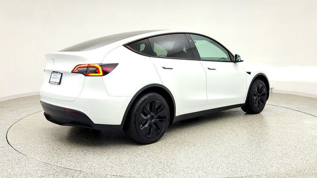 2024 Tesla Model Y Long Range RWD - 23041702 - 4