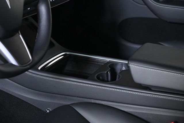 2024 Tesla Model Y Performance - 22977294 - 17