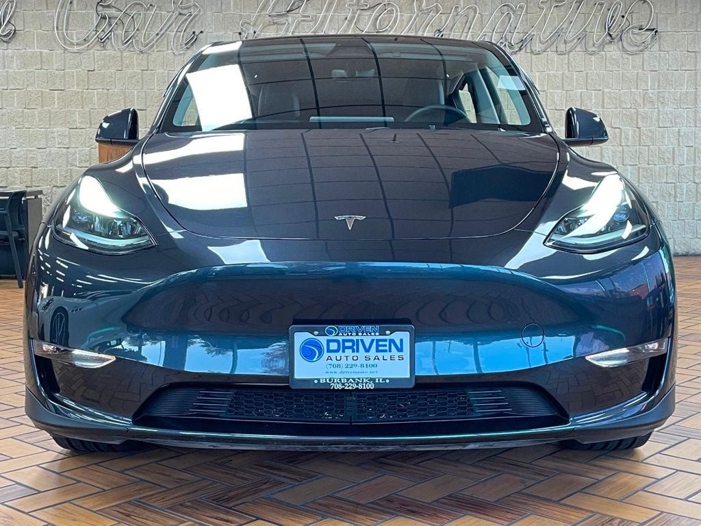 2024 Tesla Model Y Performance photo 3