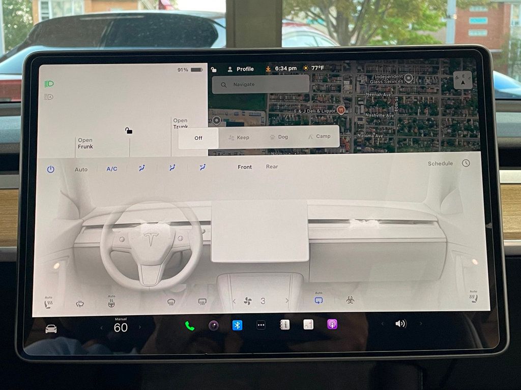 2024 Tesla Model Y Performance photo 33