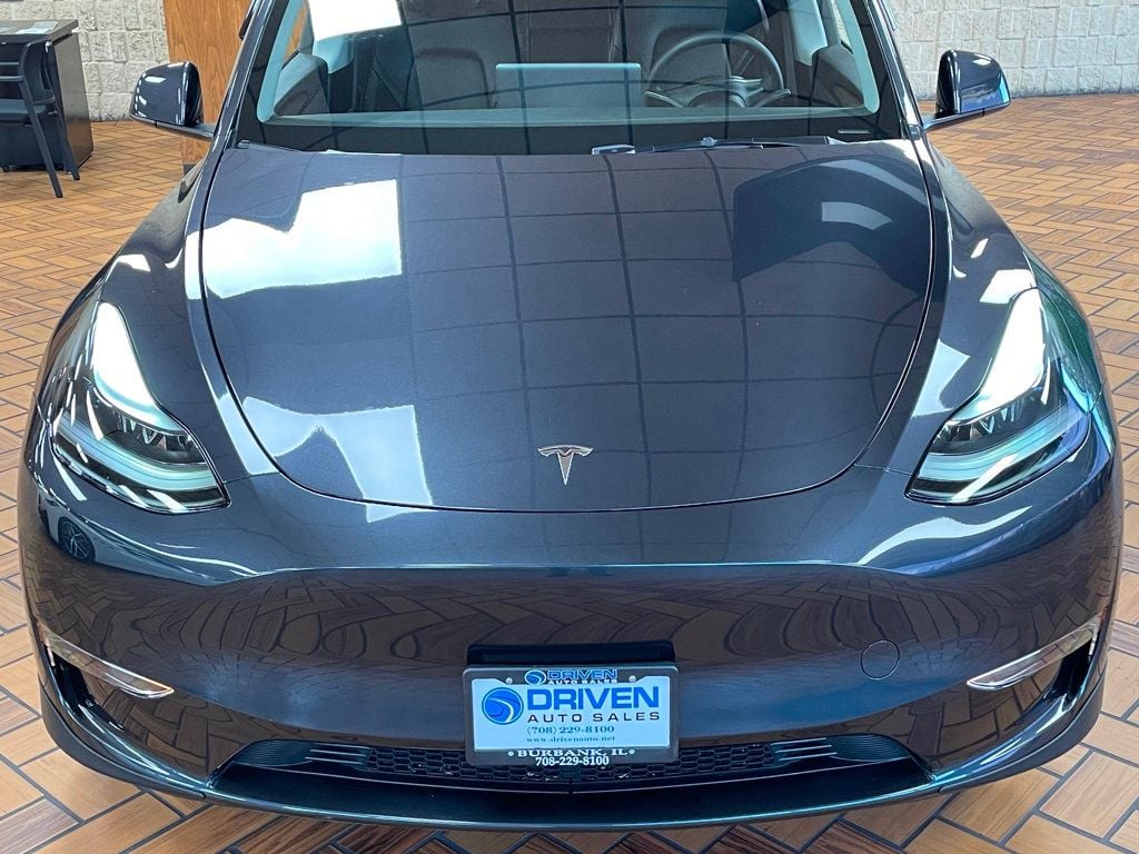 2024 Tesla Model Y Performance photo 4