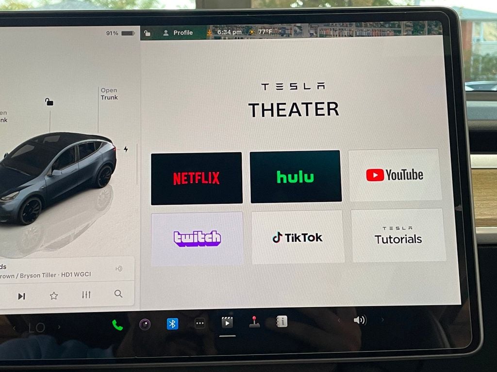 2024 Tesla Model Y Performance photo 35