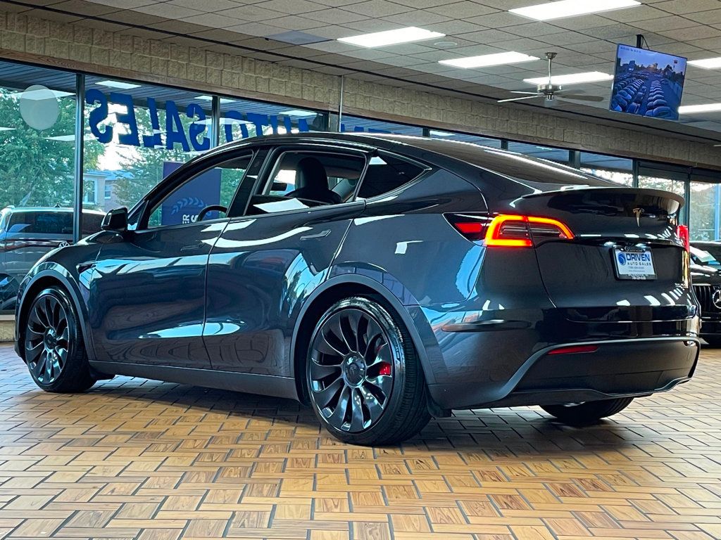2024 Tesla Model Y Performance photo 8