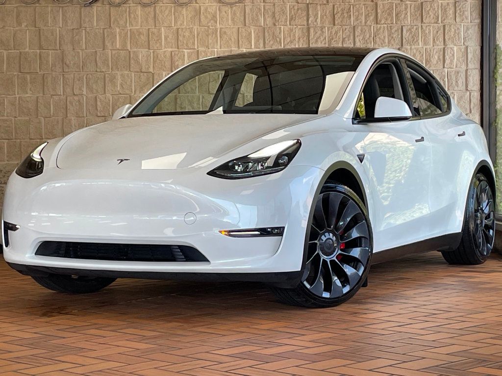 2024 Tesla Model Y Performance photo 2