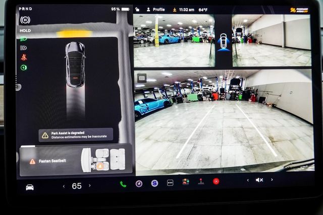 2024 Tesla Model Y Performance AWD - 22982621 - 25