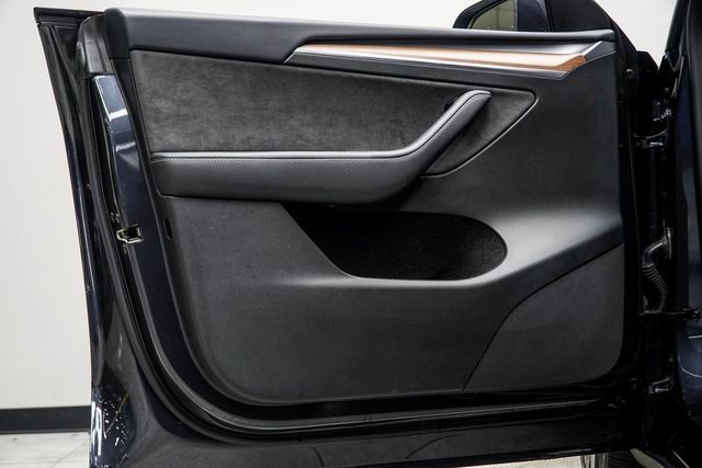 2024 Tesla Model Y Performance AWD - 22982621 - 28