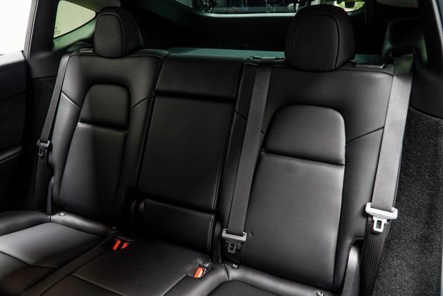 2024 Tesla Model Y Performance AWD - 22982621 - 33