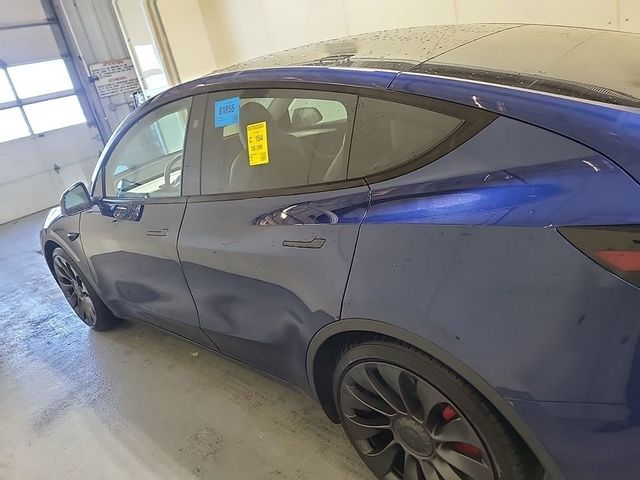 2024 Tesla Model Y Performance AWD - 23004804 - 3