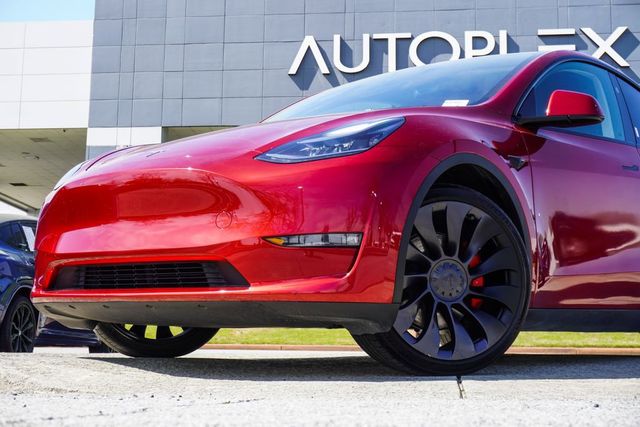 2024 Tesla Model Y Performance AWD - 22998454 - 1