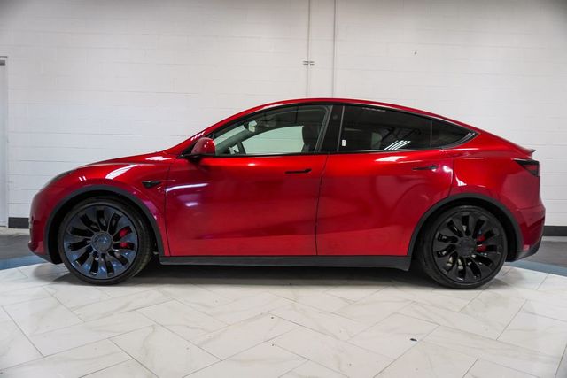 2024 Tesla Model Y Performance AWD - 22998454 - 28
