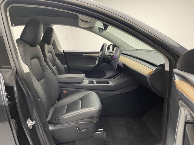 2024 Tesla Model Y Performance AWD - 22985160 - 16