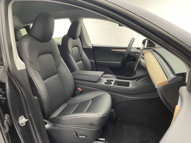 2024 Tesla Model Y Performance AWD - 22985160 - 17