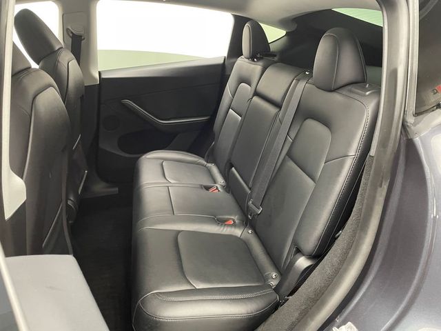 2024 Tesla Model Y Performance AWD - 22985160 - 33