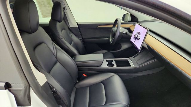 2024 Tesla Model Y Performance AWD - 23060854 - 27