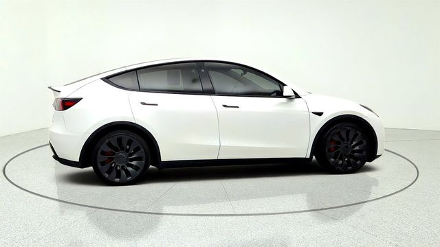 2024 Tesla Model Y Performance AWD - 23060854 - 3