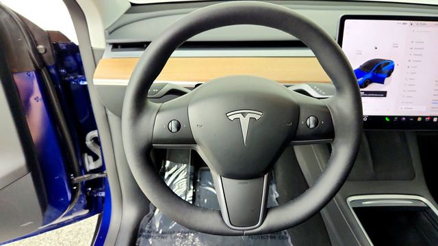2024 Tesla Model Y Performance AWD - 23083007 - 12