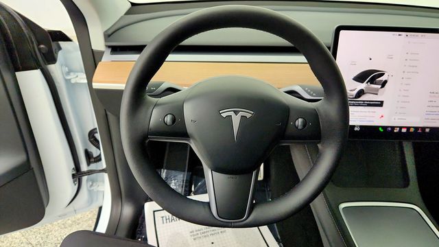2024 Tesla Model Y Performance AWD - 23099923 - 12