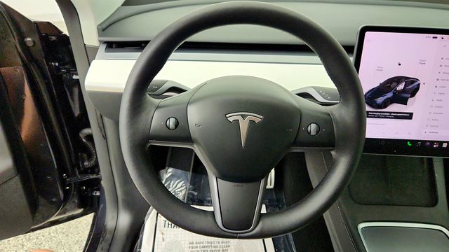 2024 Tesla Model Y Performance AWD w/ White & Black Interior - 23074944 - 12