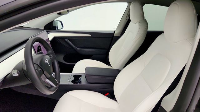 2024 Tesla Model Y Performance AWD w/ White & Black Interior - 23074944 - 23