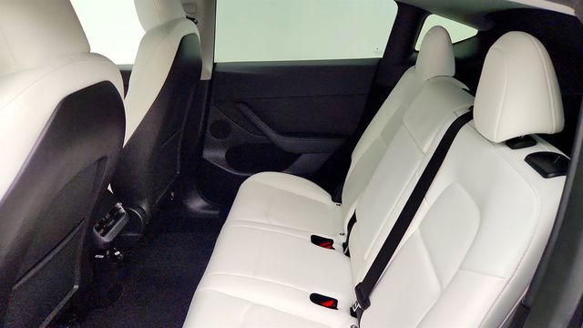2024 Tesla Model Y Performance AWD w/ White & Black Interior - 23074944 - 24