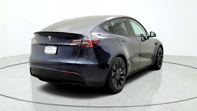 2024 Tesla Model Y Performance AWD w/ White & Black Interior - 23074944 - 4