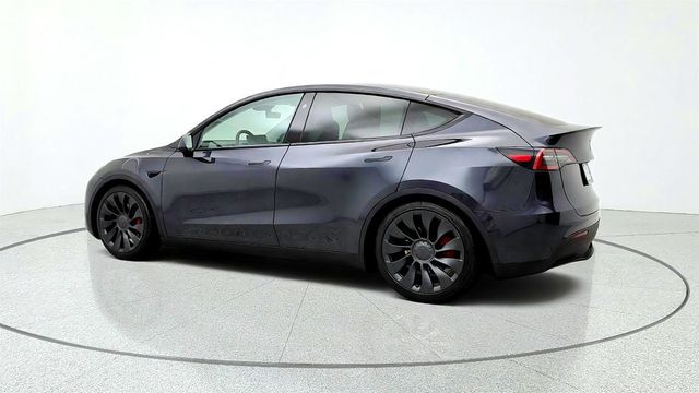 2024 Tesla Model Y Performance AWD w/ White & Black Interior - 23074944 - 6