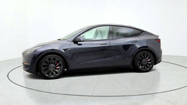 2024 Tesla Model Y Performance AWD w/ White & Black Interior - 23074944 - 7