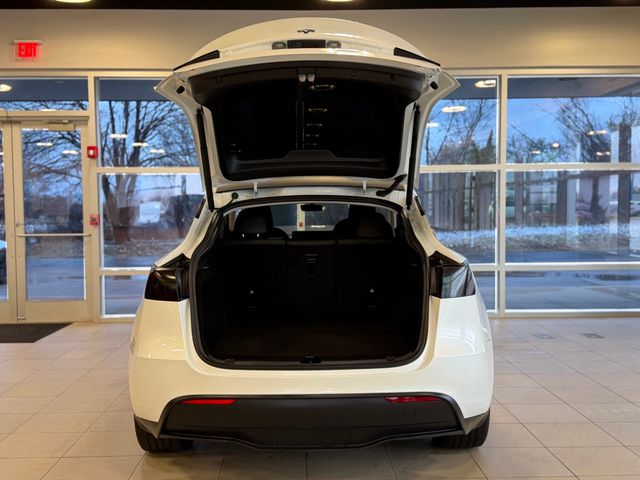 2024 Tesla Model Y RWD - 22995791 - 33