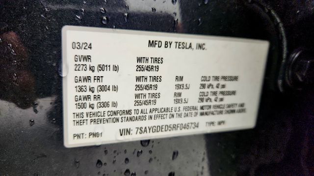 2024 Tesla Model Y RWD *Ltd Avail* - 22963626 - 12