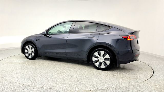 2024 Tesla Model Y RWD *Ltd Avail* - 22963626 - 6