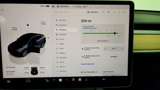 2024 Tesla Model Y RWD *Ltd Avail* - 23068888 - 18