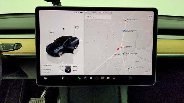 2024 Tesla Model Y RWD *Ltd Avail* - 23068888 - 22