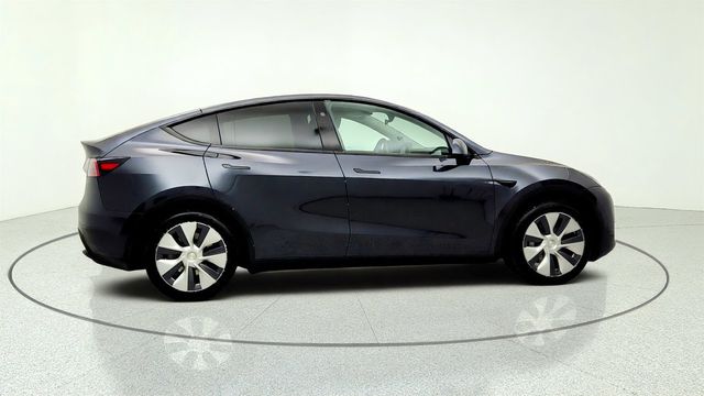 2024 Tesla Model Y RWD *Ltd Avail* - 23068888 - 3