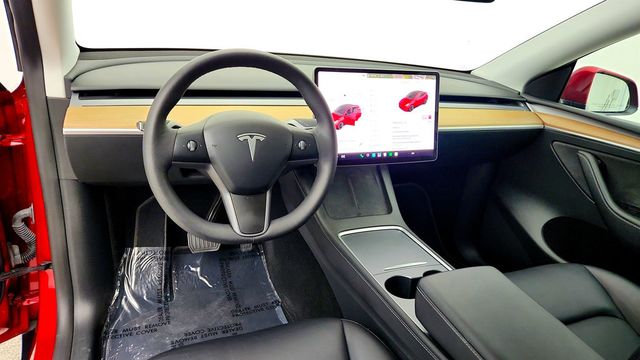 2024 Tesla Model Y RWD *Ltd Avail* w/ 20'' Induction Wheels - 23082305 - 11