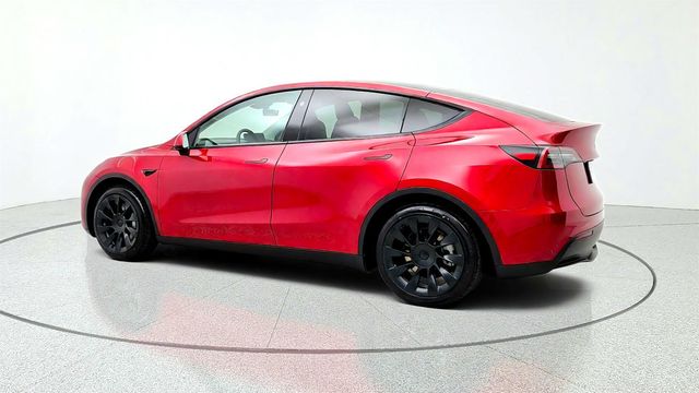 2024 Tesla Model Y RWD *Ltd Avail* w/ 20'' Induction Wheels - 23082305 - 6