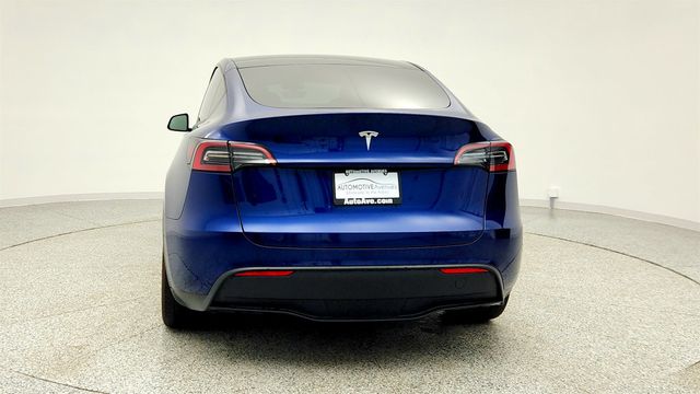2024 Tesla Model Y RWD *Ltd Avail* with White & Black Premium Interior - 22967932 - 5
