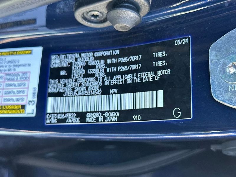 2024 Toyota 4Runner SR5 2WD - 22919465 - 20