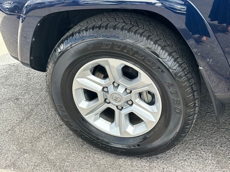 2024 Toyota 4Runner SR5 2WD photo 10