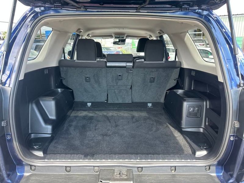 2024 Toyota 4Runner SR5 2WD photo 18