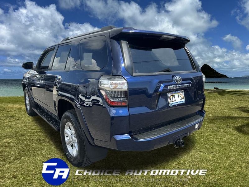2024 Toyota 4Runner SR5 2WD photo 4