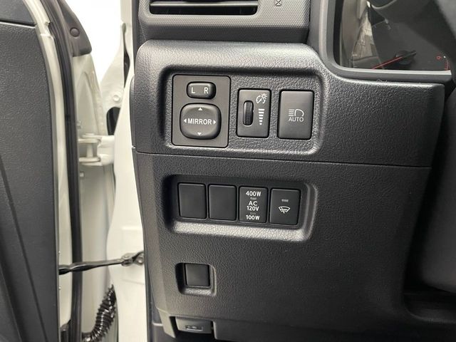 2024 Toyota 4Runner SR5 2WD - 22980934 - 18